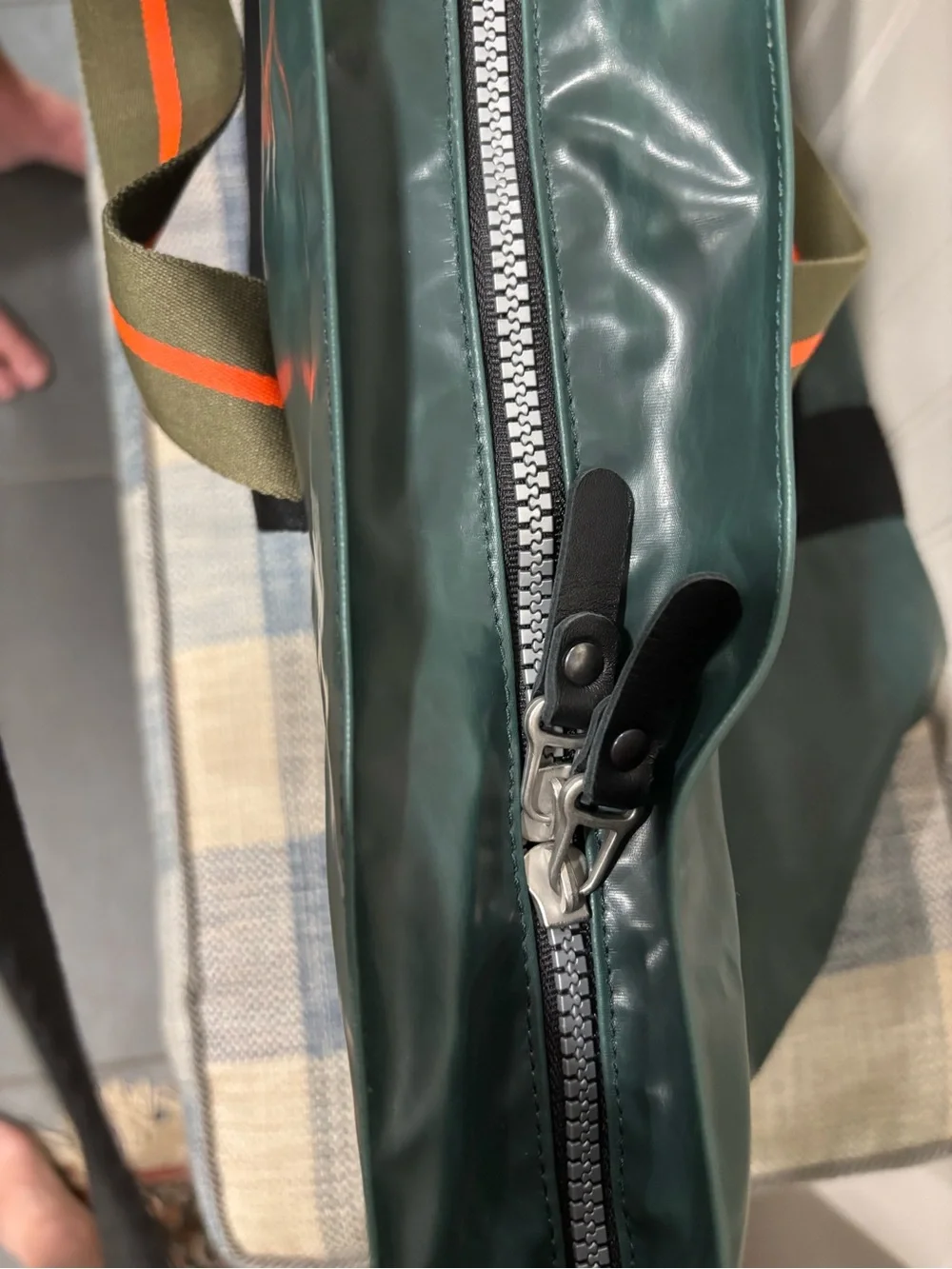 Jack Gomme Chicago Escape Travel Bag